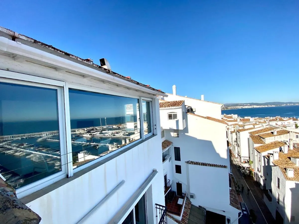 Luxury Puerto Banus Penthouse With Parking & Wi-Fi Appartement Marbella