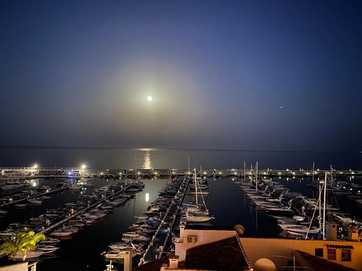 Luxury Puerto Banus Penthouse With Parking & Wi-Fi Διαμέρισμα Μαρμπέλλα 0*,  Ισπανία