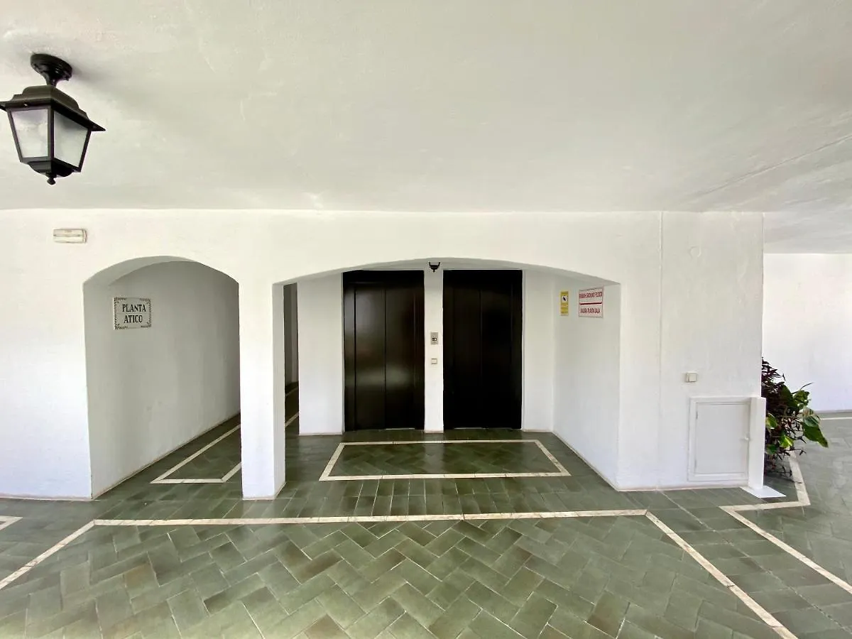 Luxury Puerto Banus Penthouse With Parking & Wi-Fi Apartment Marbella 0*,  Spain